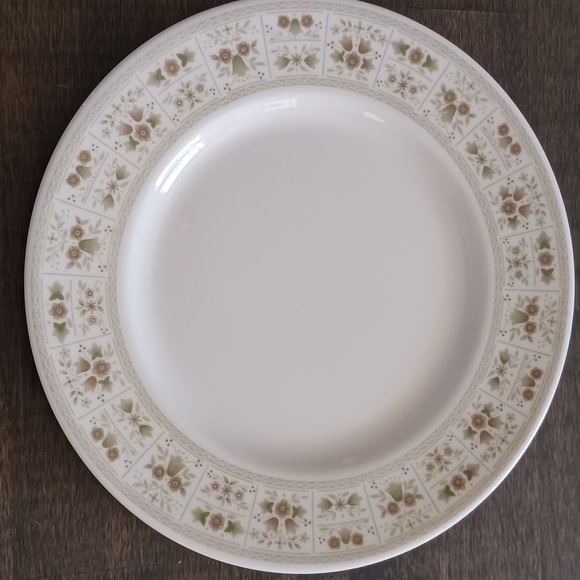 Vintage Royal Doulton Fine Bone China Samarra Bread and Butter Plate Replacement - Picture 5 of 6